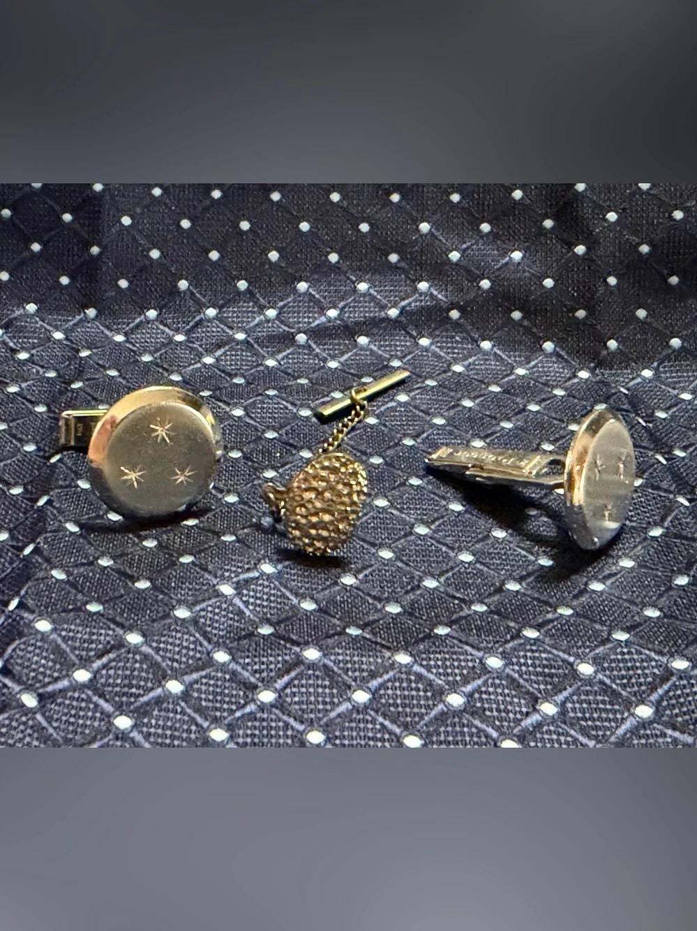 Gold-Tone Pineapple Lapel Pin for Men